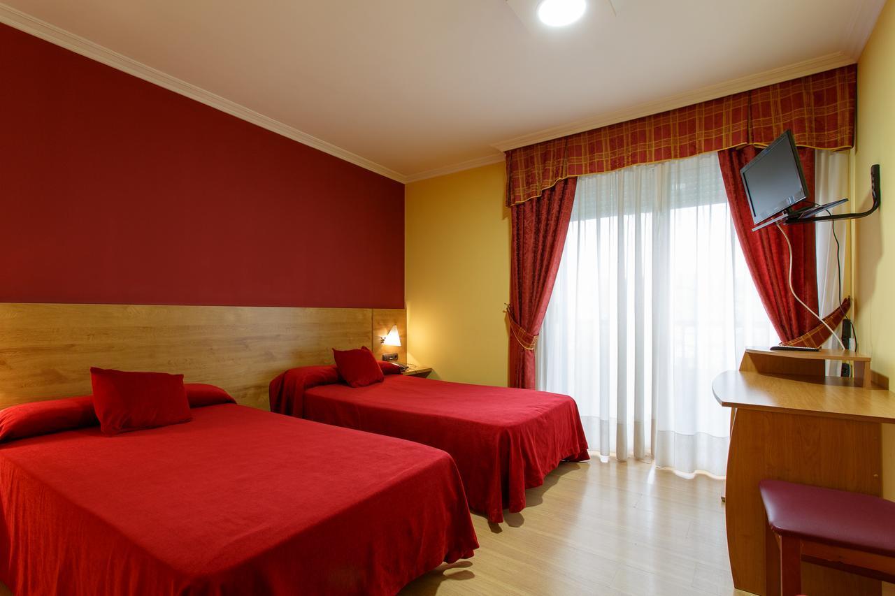 Hotel Restaurante Pontinas Lalín Εξωτερικό φωτογραφία