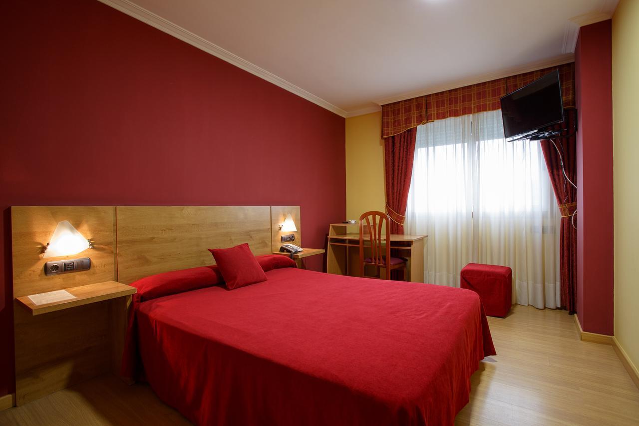 Hotel Restaurante Pontinas Lalín Εξωτερικό φωτογραφία