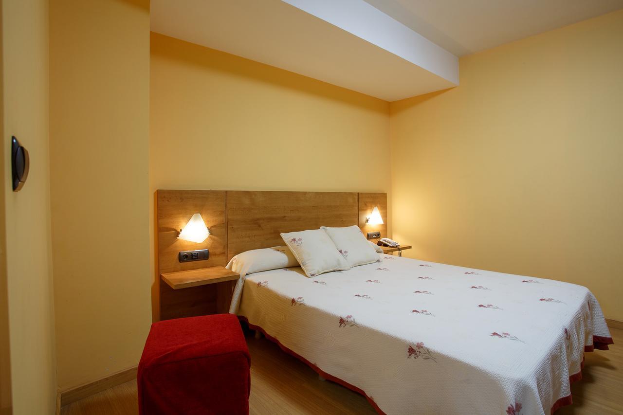 Hotel Restaurante Pontinas Lalín Εξωτερικό φωτογραφία